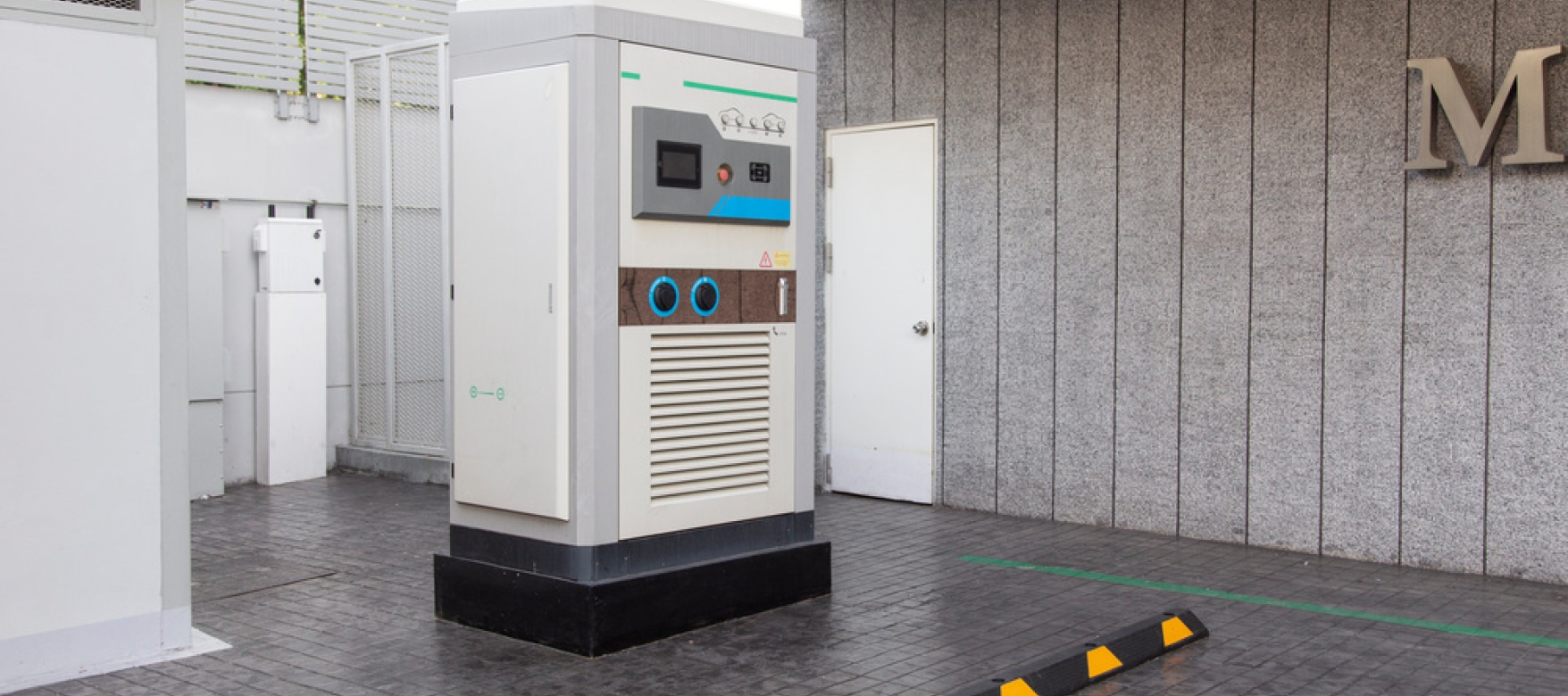 液冷式儲能系統柜_充電站.jpg